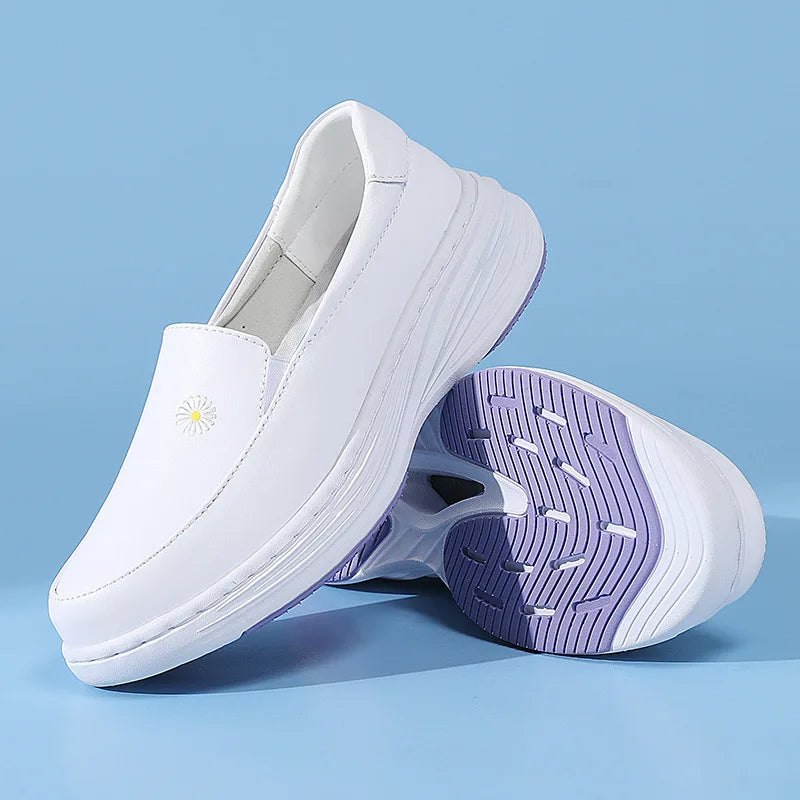 Sapato Profissional Conforto Total: Couro Legítimo, Antiderrapante e Anatômico – Ideal para Enfermagem e Longas Jornadas de Trabalho Casual round Toe Leather