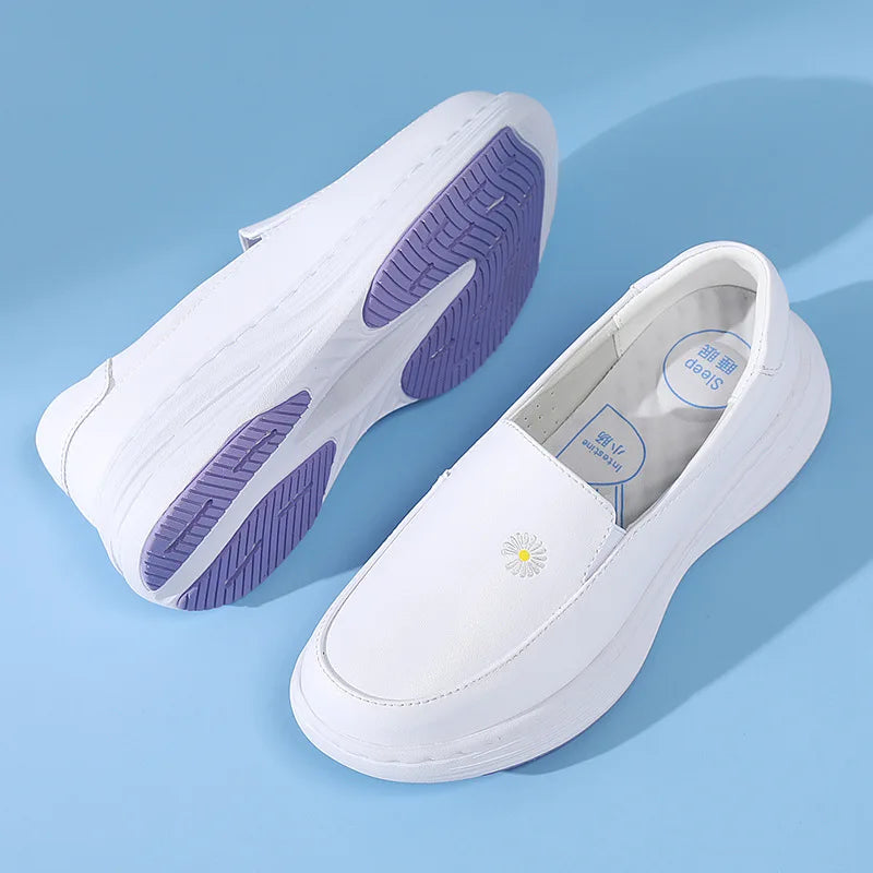 Sapato Profissional Conforto Total: Couro Legítimo, Antiderrapante e Anatômico – Ideal para Enfermagem e Longas Jornadas de Trabalho Casual round Toe Leather